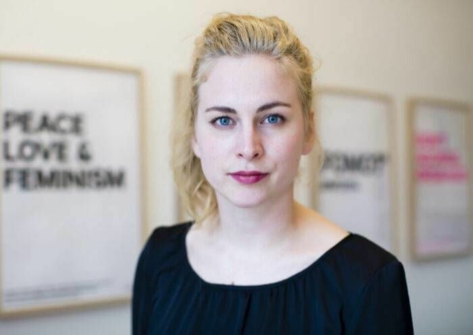 Clara Berglund, ordförande för Sveriges Kvinnolobby, är orolig för att bland annat bland annat mäns våld mot kvinnor kan öka under cornakrisen. Clara Berglund, ordförande för Sveriges Kvinnolobby, är orolig för att bland annat bland annat mäns våld mot kvinnor kan öka under cornakrisen.
