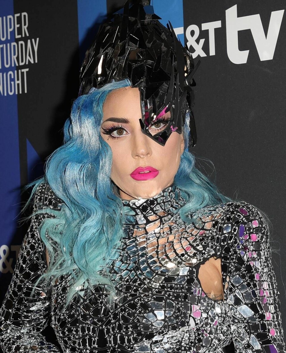 Lady Gaga tror på att sätta sig själv i främsta rummet. Lady Gaga tror på att sätta sig själv i främsta rummet.