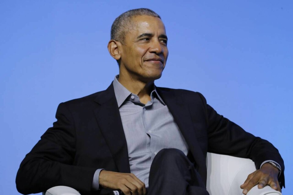 Barack Obama beundrar hustrun Michelle som inte låtit sig ryckas med i Vita husets jargong. Barack Obama beundrar hustrun Michelle som inte låtit sig ryckas med i Vita husets jargong.